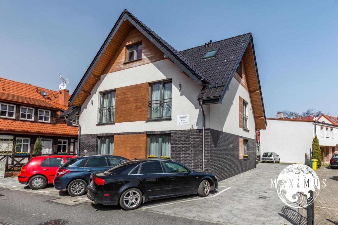 Hotel Maximus Ustka Exterior foto